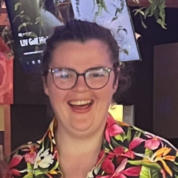 Meet your Posher, Margaret - Picture 3 of 3